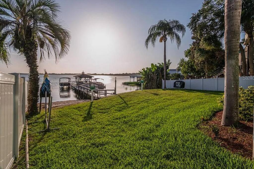 Lakefront Duplex With Pontoon Boat 2 Bedroom Home Mount Dora Exterior photo